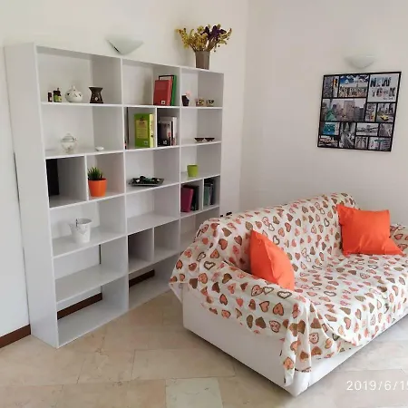 Apartment Con Giardino A Cisano Di